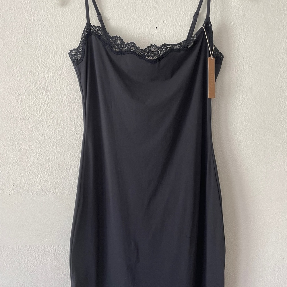 SKIMS Black Maxi Dress - Picture 3 of 13